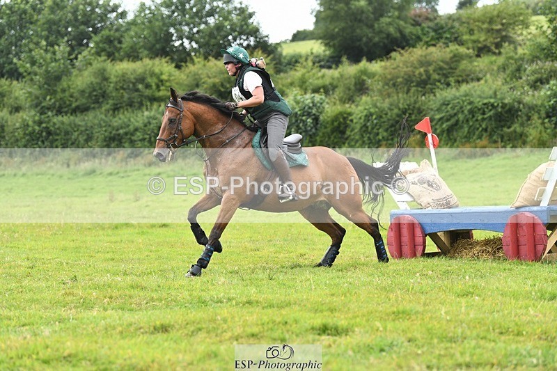 240630-152952-02580 - 704-Juliette_Huckstep-Olly_Murs