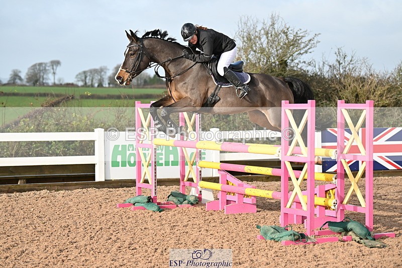 231209A-112321-01627 - Cls 11 Snr 1.05m Open