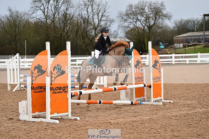 231203A-093508-00002 - Cls 1 Intro 70cm