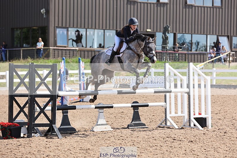 240629A-104041-04220 - Cls 17 Discovery and 90cm Open