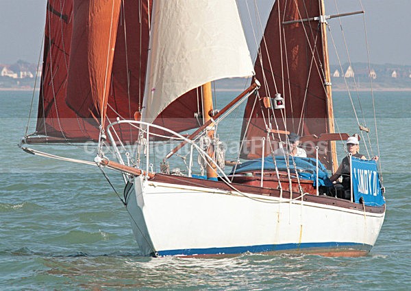 110929 LINDY IMG_8884 - Sailboats - monohull