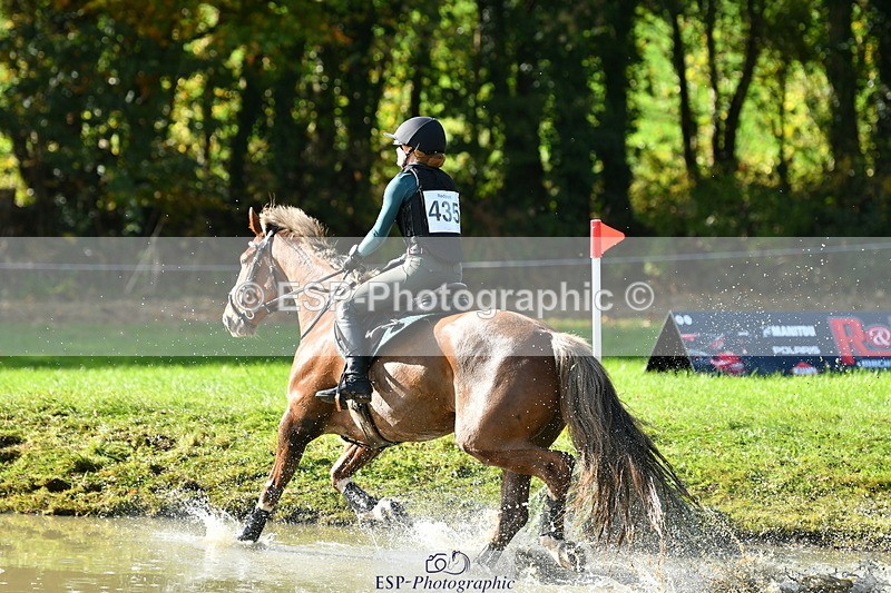 251025A-124905-19790 - F-435-Megan.Clarke