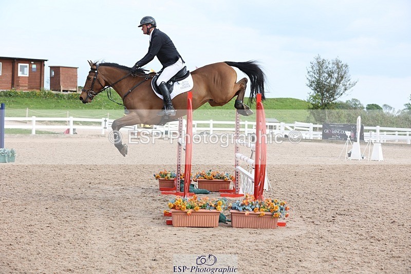 250508-164934-04093 - Cls 12 Snr Newcomers