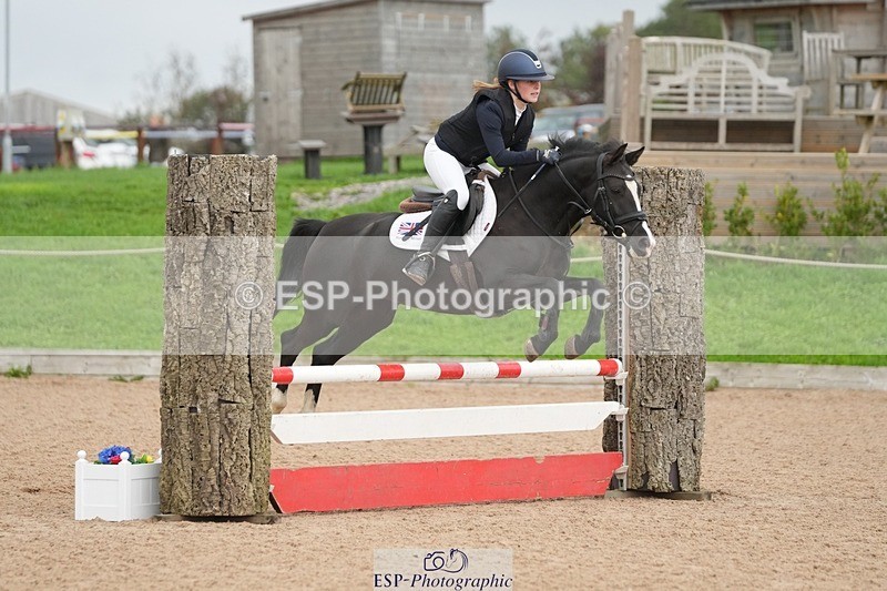 250920-095909-00515 - Cls 5 Pony British Novice and 80cm