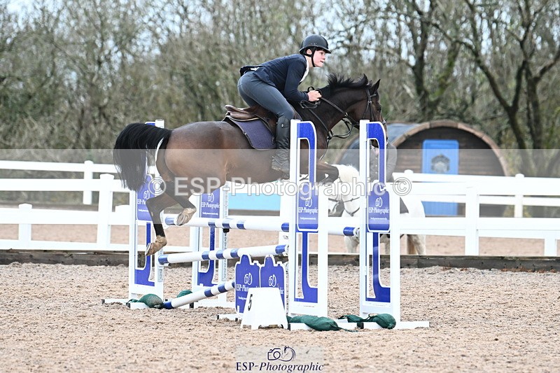 231118A-105239-01549 - Cls 5 Discovery & 90cm Open