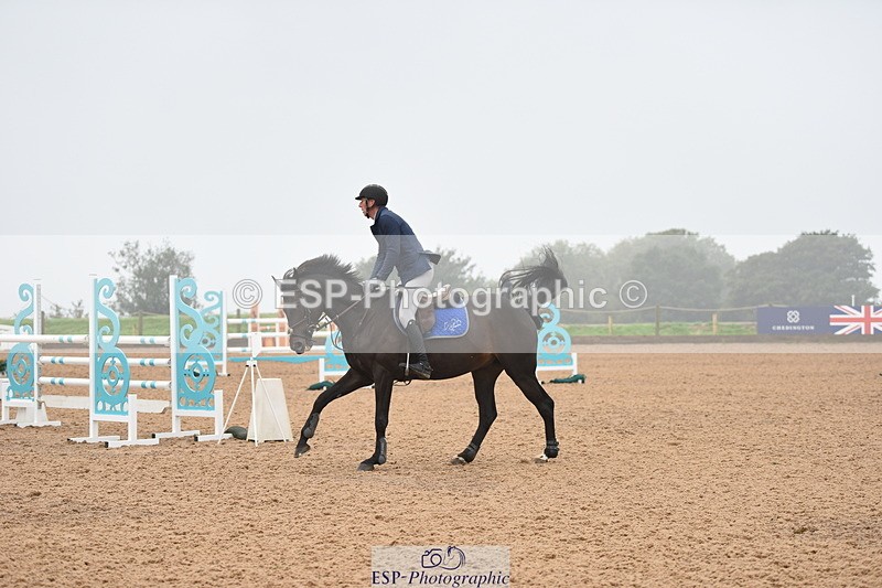 230916A-102458-03796 - Cls 14 Snr Foxhunter