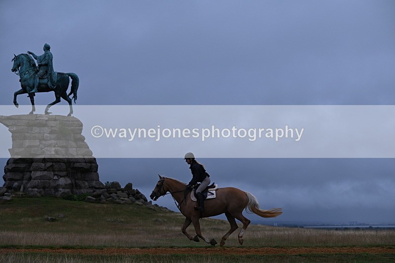 DSC_2484 - Time at Statue 12:34 to 12:56