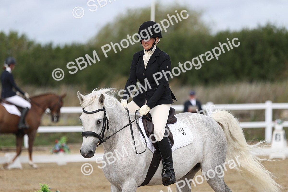 SBM_001438 - Class 2 - Intro 4 Champs - 10.56-11.44