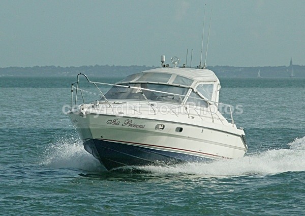081009 ISIS PRINCESS 8CDX9802 - Motorboats - Open