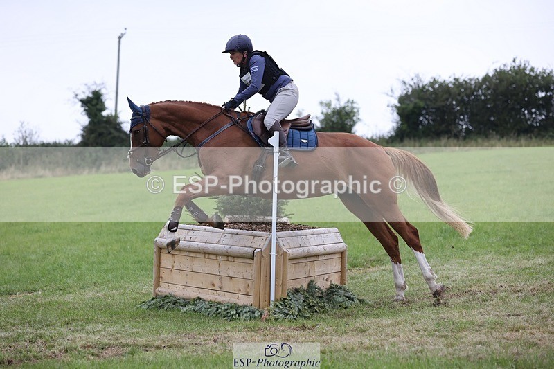 240831A-155629-05170 - 219-Julie.Milkins-R-GIUPETTE.DI.NALA