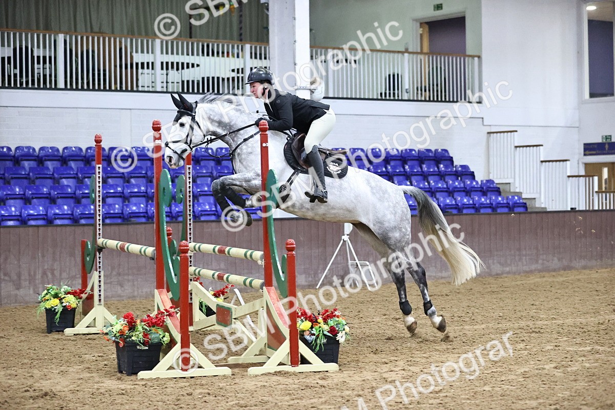 SBM_2577 - Class 9 - Senior Newcomers/ 1.10m Open