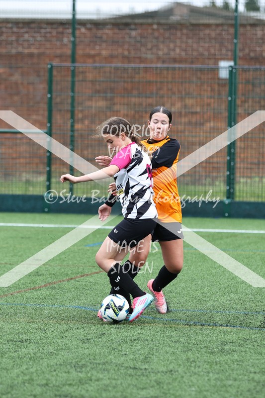 1DX32135 - Sat 6th U12 Girls