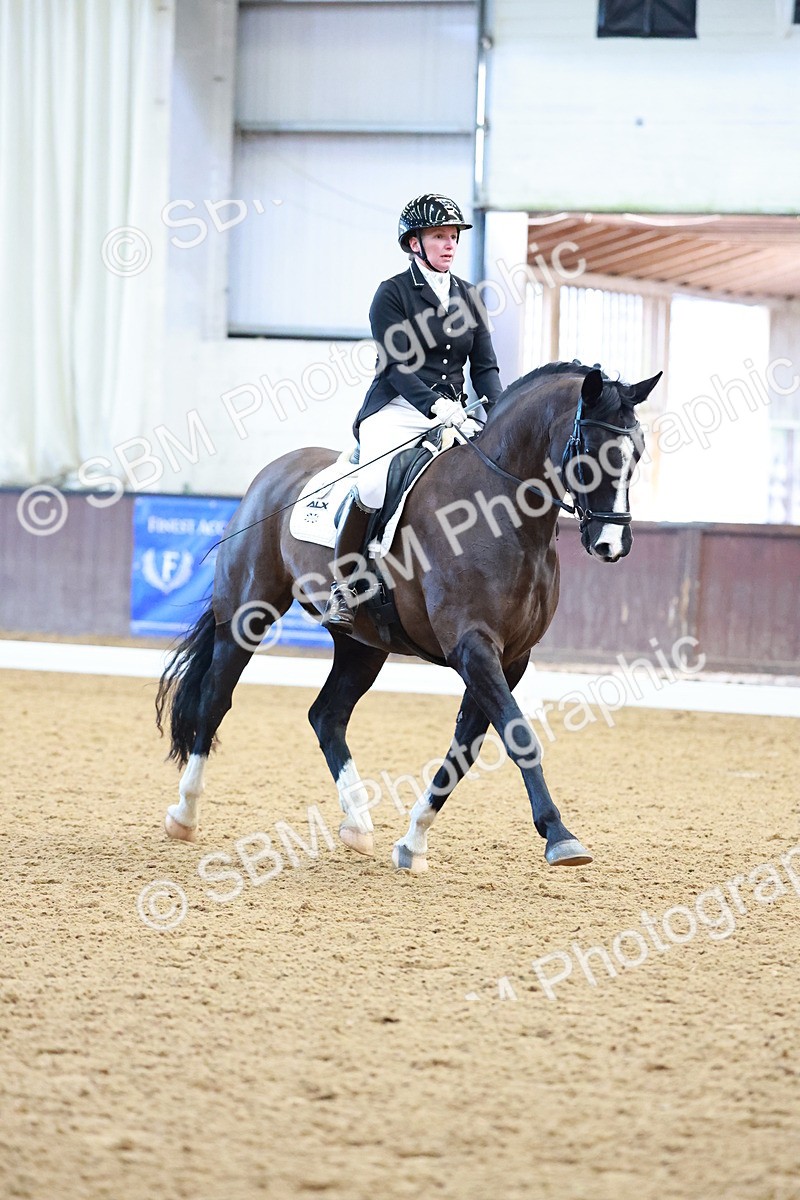 SBM_001287 - Class 18-15-16-22 - Elementary 5 Novice 5-Novice 6