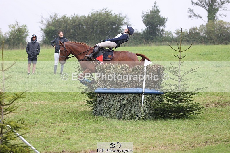 240901A-105338-06116 - 404-Jancis.Weal-ESCAPE.THE.OPPOSITION