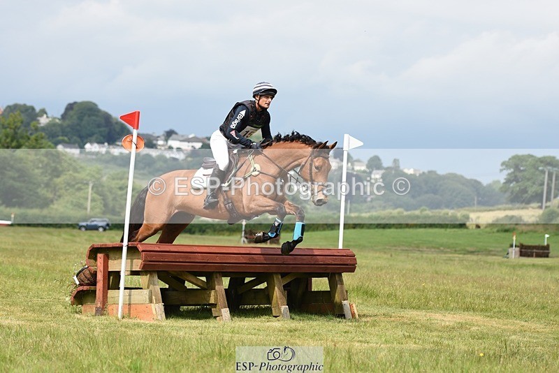 230625-102726-01732 - XC 90cm 9.45 to 11.00