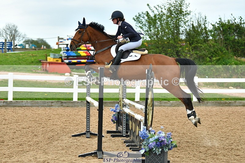 230504A-133333-01915 - Cls 4 95cm Amateur Quali