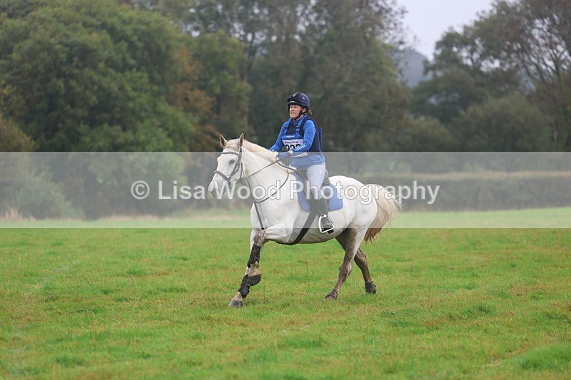 3E7A1384 - Class 2: 70cm: Half Roll Top