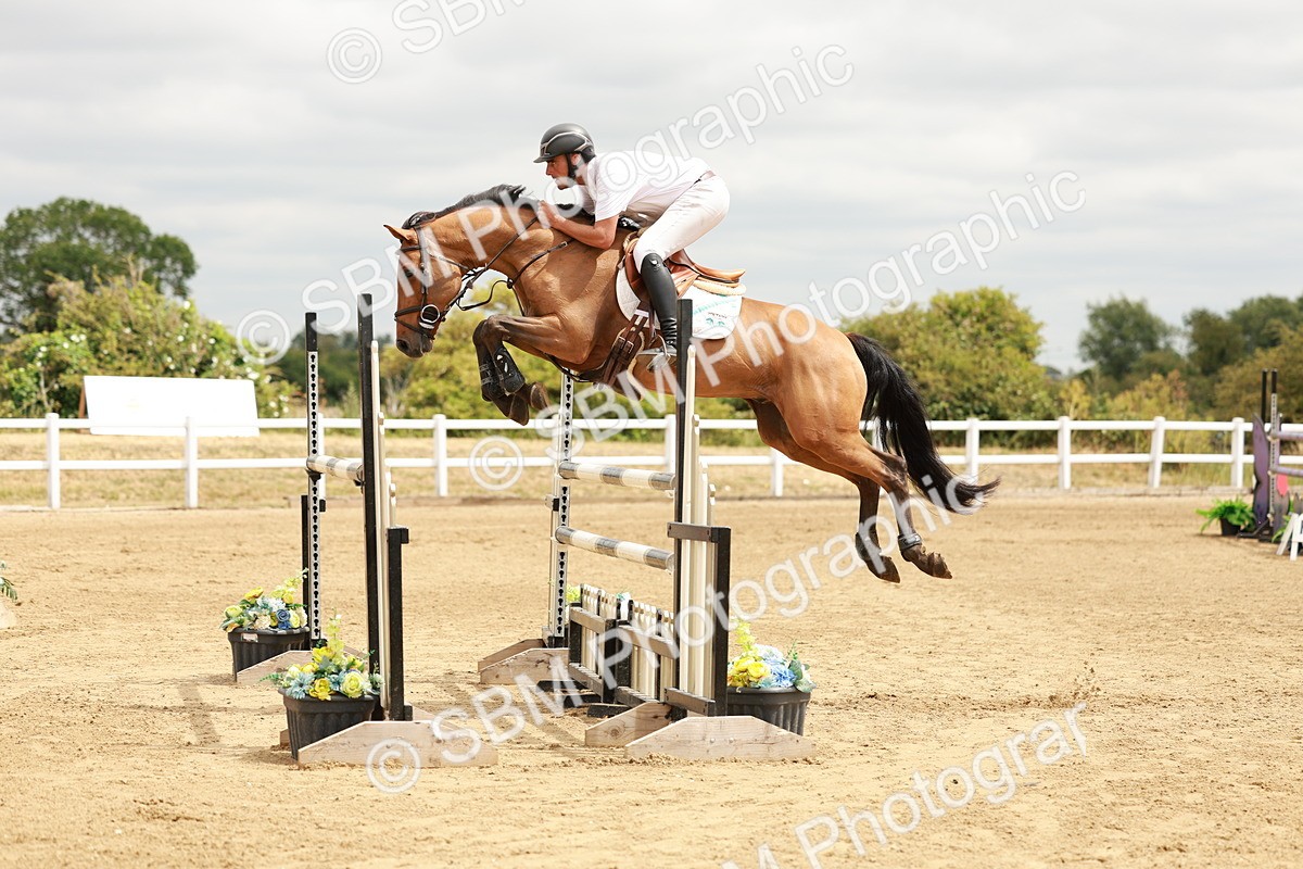 SBM_017613 - Class 21 - Senior Newcomers Championship 2d Rd