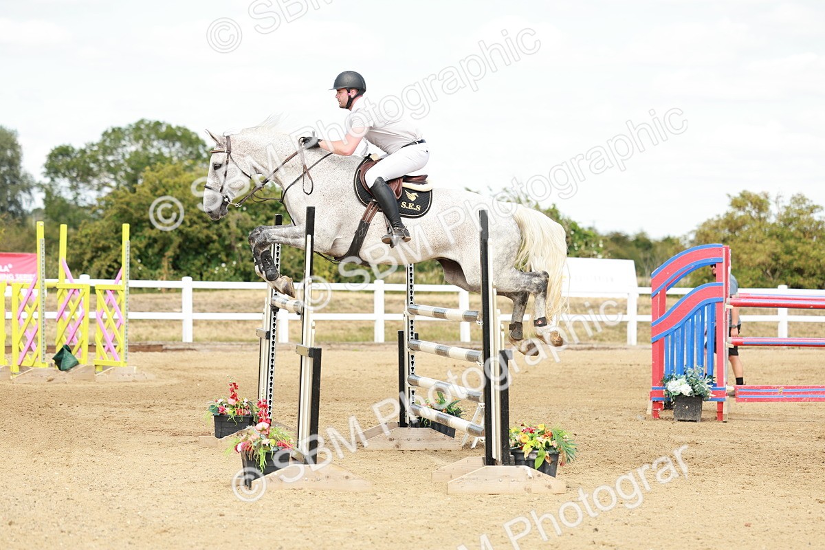 SBM_020353 - Class 22 - National 1.30m Open