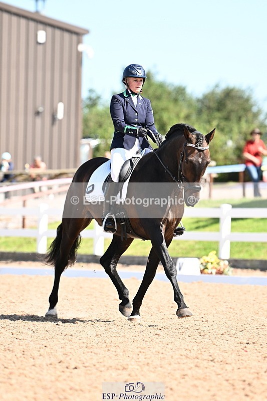 240816A-115351-04156 - 254-Suzanne.Jackson-Bodeguero.CXII