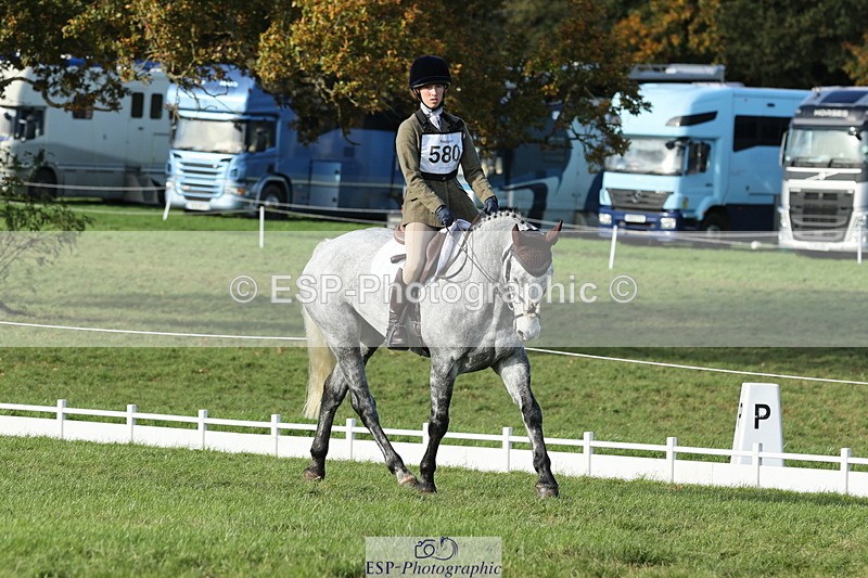 251024A-152620-14421 - G-580-Eliza.Miller-Edge