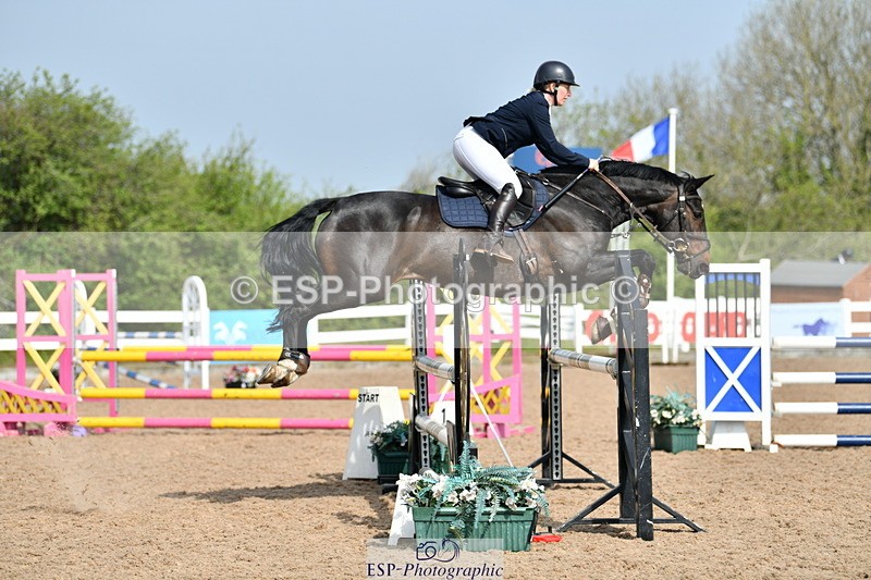 240511A-100736-11439 - Cls 28 95cm National Am Quali