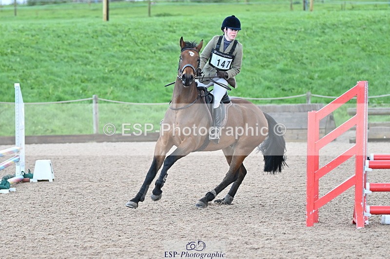 231029A-101123-02639 - 70cm Club and Schools