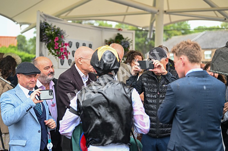 270825-Race 1-The Lost Sock-4556 - Race 1