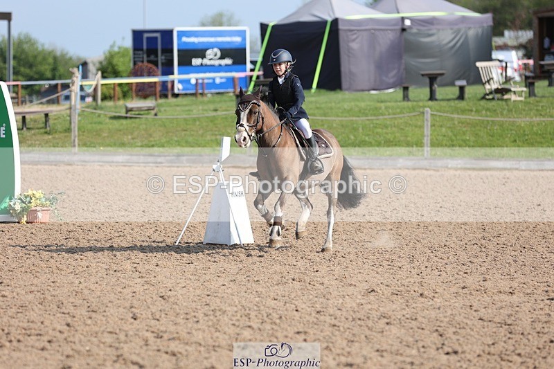 250503-093211-00042 - Cls 1 Pony Intro 70cm