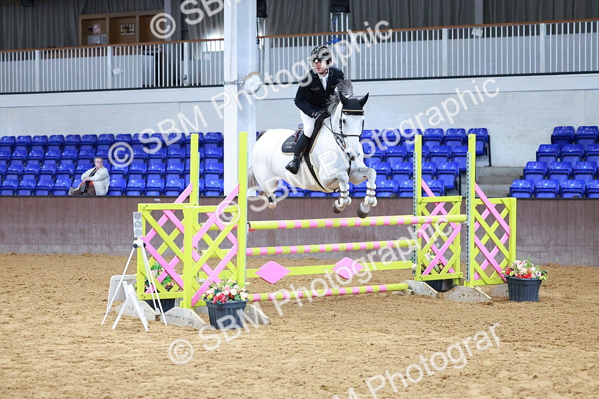 SBM_001421 - Class 4 - Senior Newcomers - 1.10m