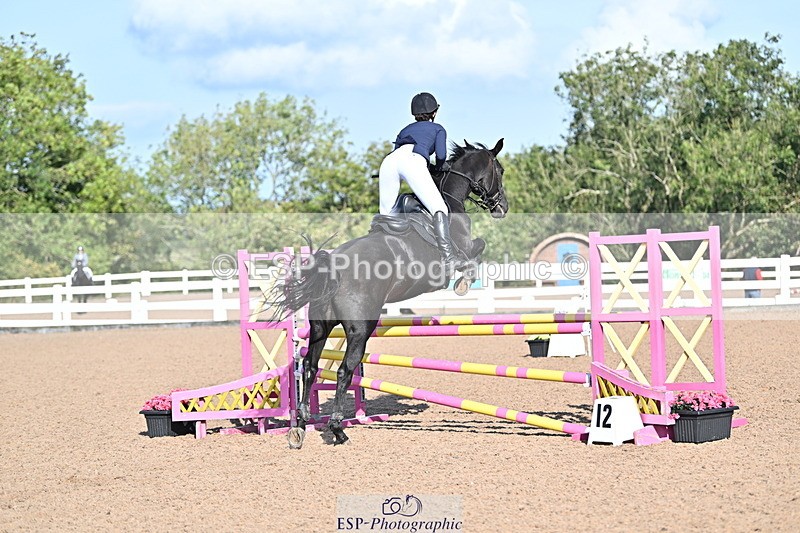 241004A-105129-01400 - Fri 07 Snr Brit Nov & 90cm Open