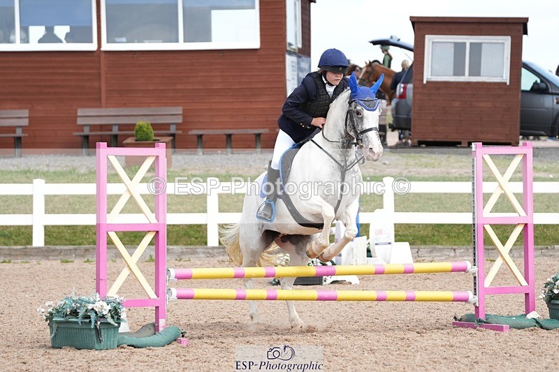 250805-152233-00099 - Clear Round and 60cm