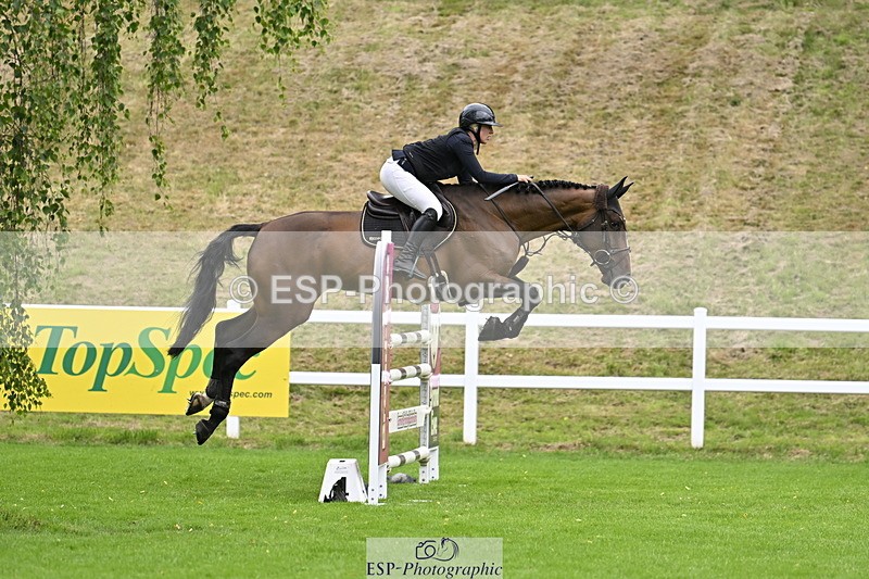 250613A-130743-02074 - Cls 3 Snr Foxhunter