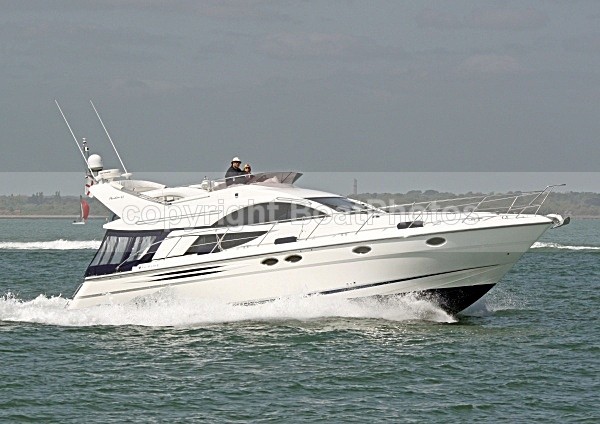 090502 NIZAM IMG_6626 - Flybridge Cruisers