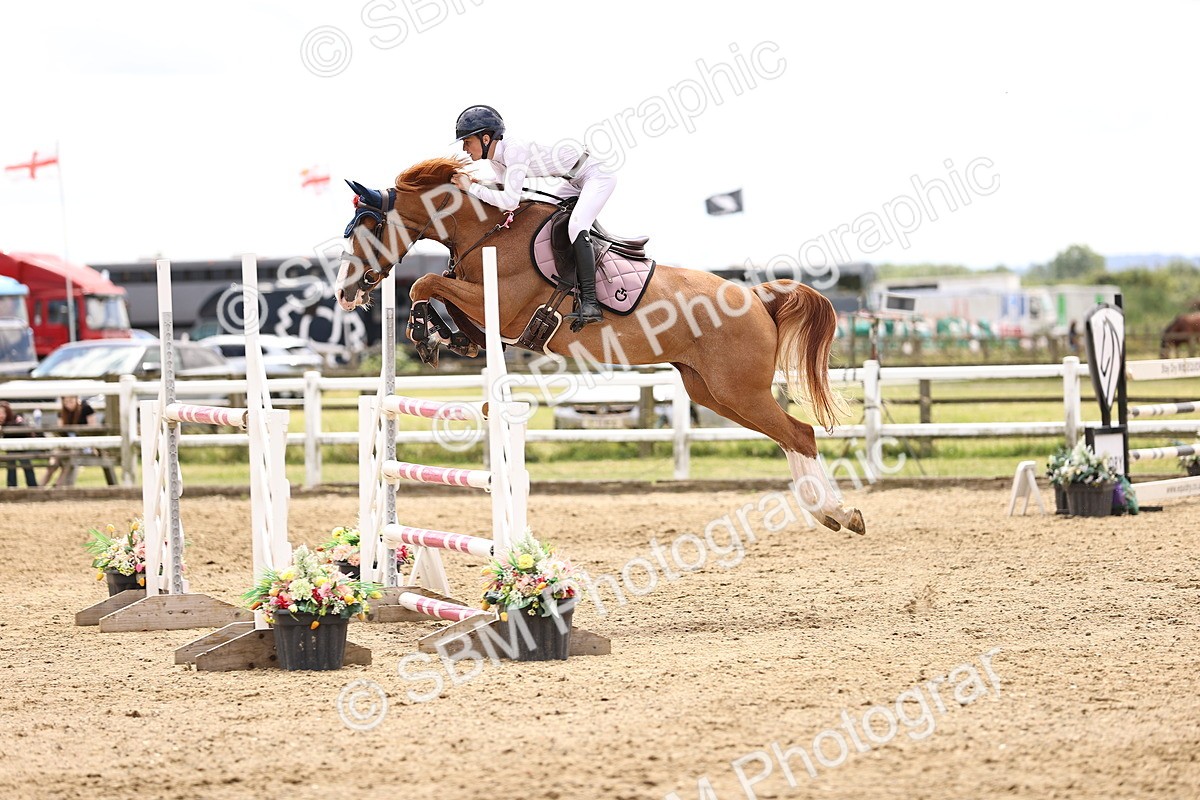 SBM_003784 - Class 22 - Senior Foxhunter 1.20m