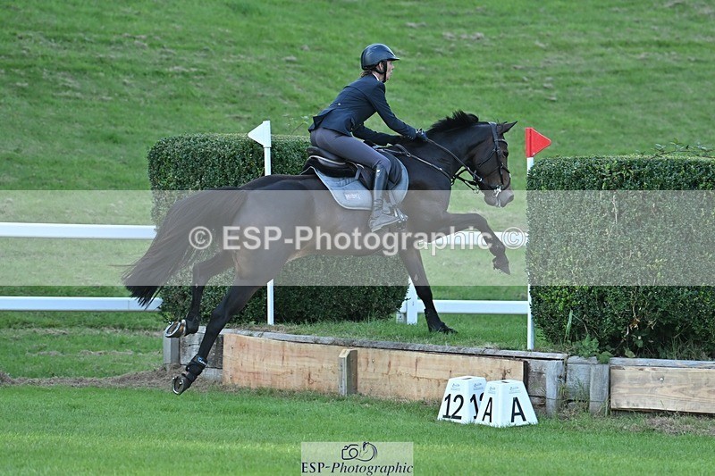 230909-174043-07725 - Cls 14 Snr 1m Derby