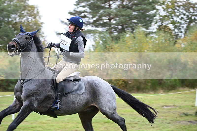 WJ6_3957 - 90cm Cam 1 Time 14:05 to 14:35