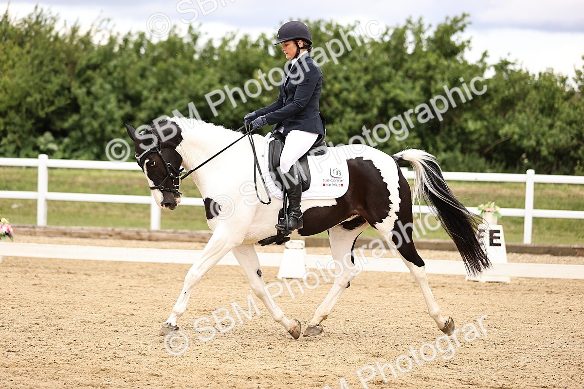 SBM_002760 - Class 2 - Novice 4 - 12.00-13.10