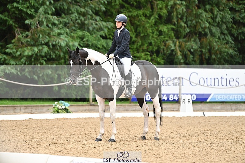 240811-112143-05154 - 189-Emma.Jenkinson-Fleur.C