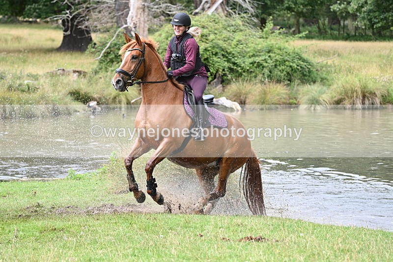 WJ7_2079 - Time at Water 11:14 to 11:36