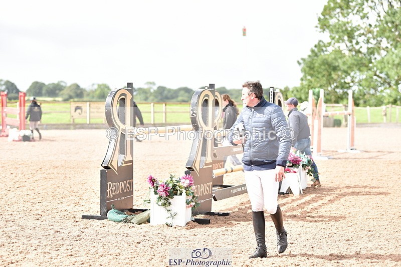 230812A-104112-09211 - Cls 27 85cm Amateur Qualifier