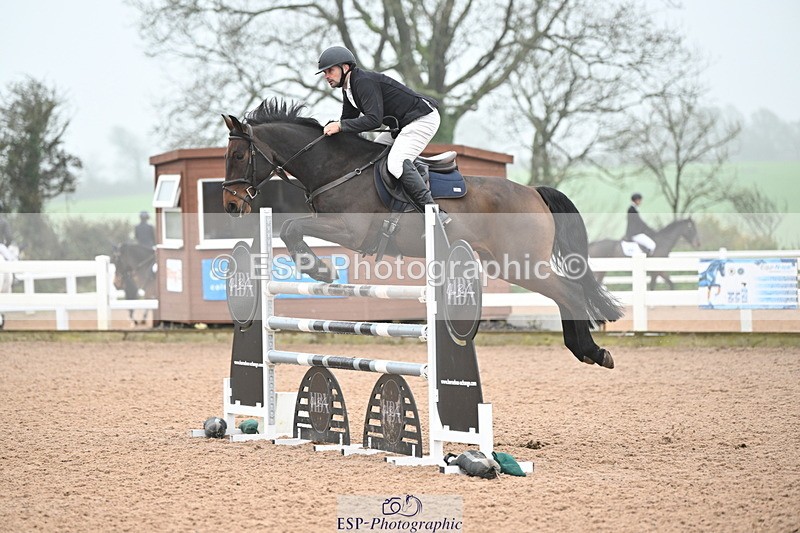 241102A-131051-04732 - SAT Cls 15 Foxhunter and 1.20m Open