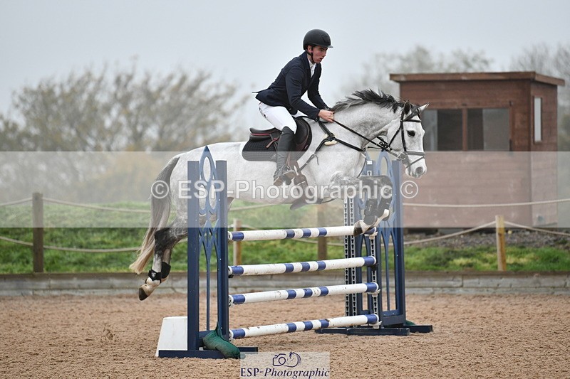 241102A-143652-05847 - SAT Cls 11 Snr 1.05m