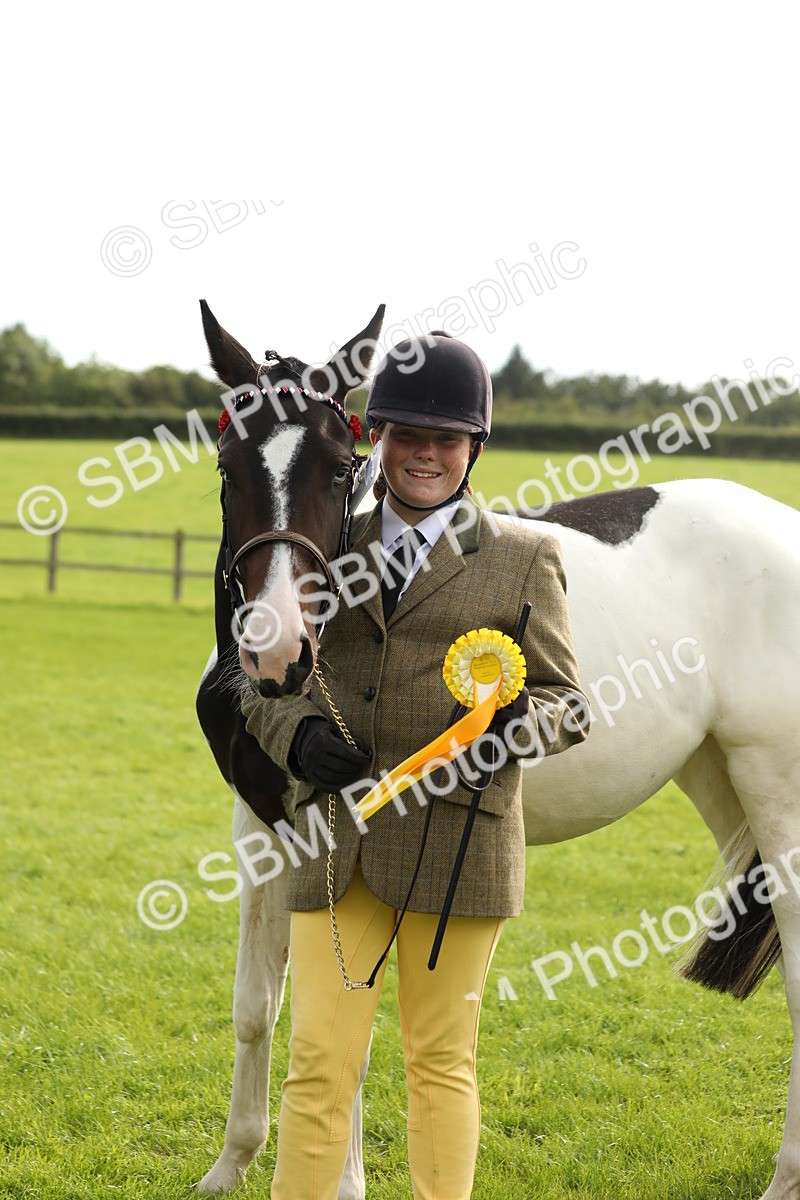 SBM_68762 - S40 - Junior Handler 9-12 Years