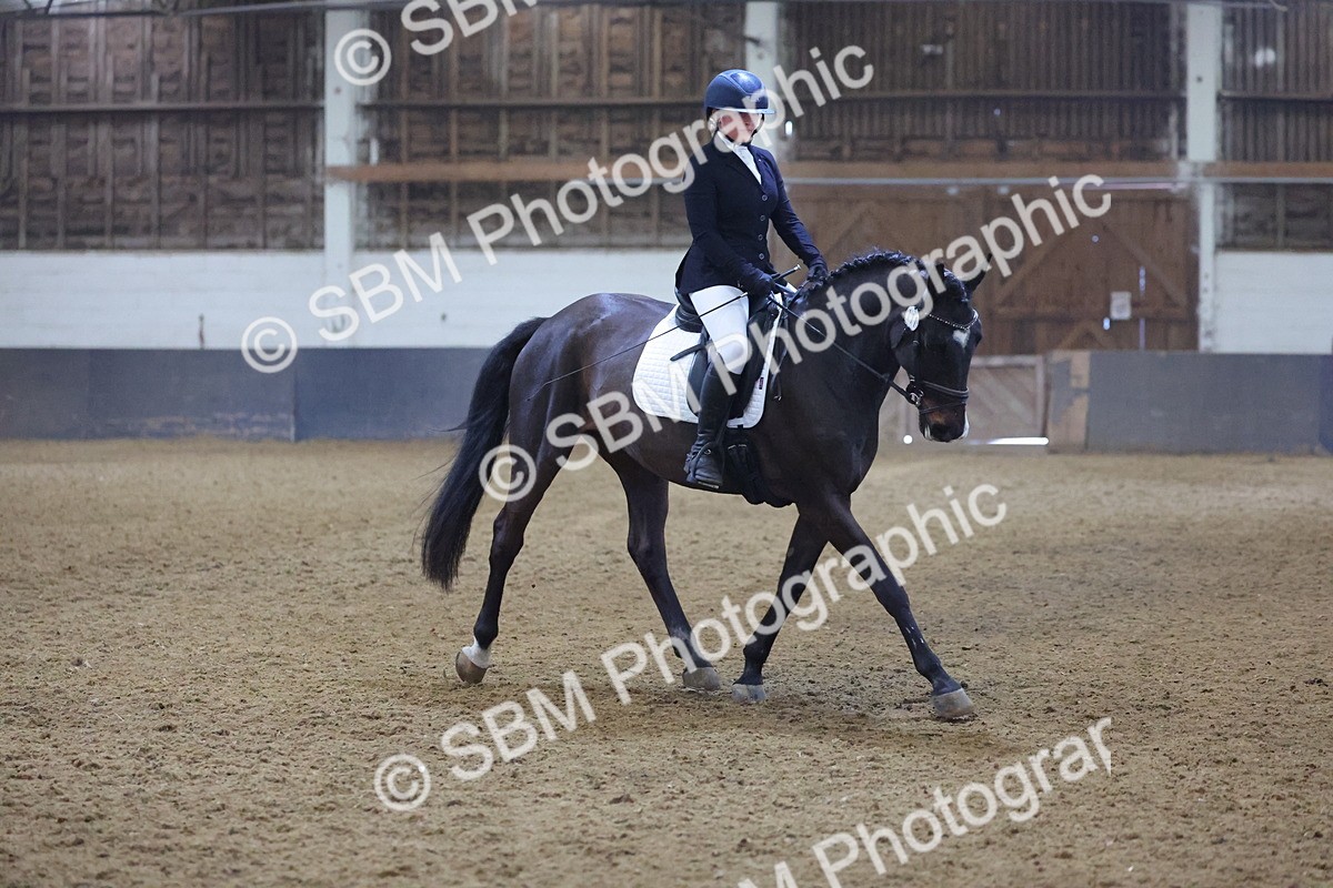 SBM_003138 - Class 9-10 - MQ U21 Open Novice 1