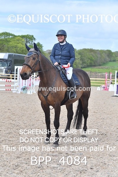 BPP_4084 - CLASS 4 Senior BritiNovice/ 90cm Open