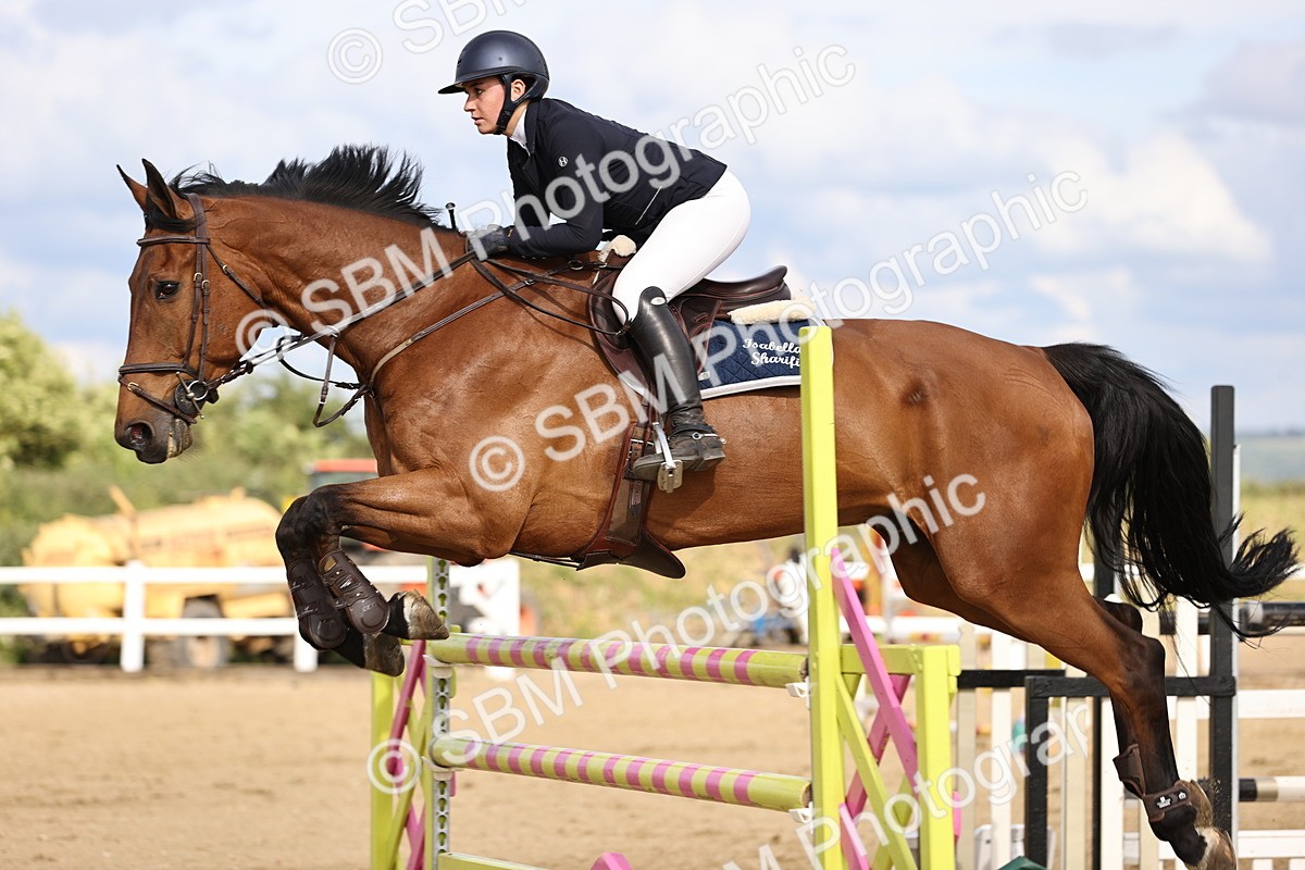 SBM_003857 - Class 13 - Senior Foxhunter - 1.20m