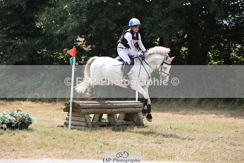 250824A-131441-36944 - 2045-Rosie.Saunders