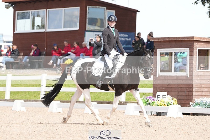 250906-134856-03767 - 020-Leo.De-ValentinoBarfields.Cosmopolitan