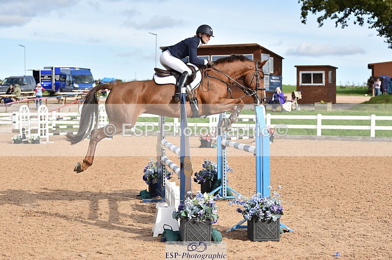 231015A-141942-08663 - Cls 26 1.05m Grand Prix